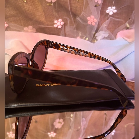 Saint Owen Curateur Sunglasses NWT and Pouch main image 7